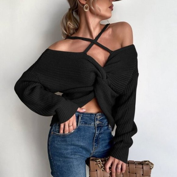 Sweaters - Twist Cold Shoulder Crop Sweater  - black
